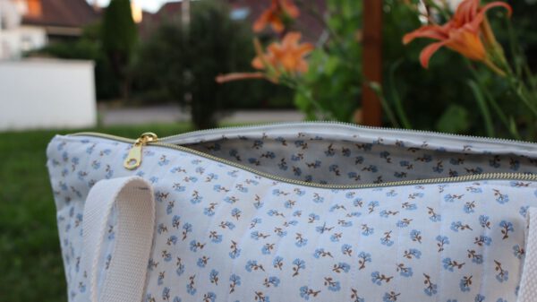 Quilted Tote Bag - Image 2