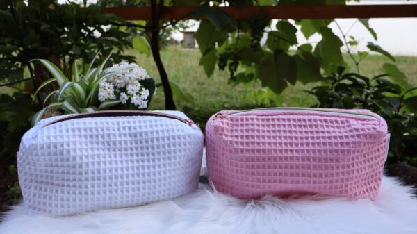 Wafflé Chic Pouch